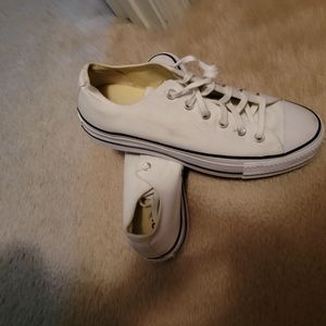 Converse platform sneakers